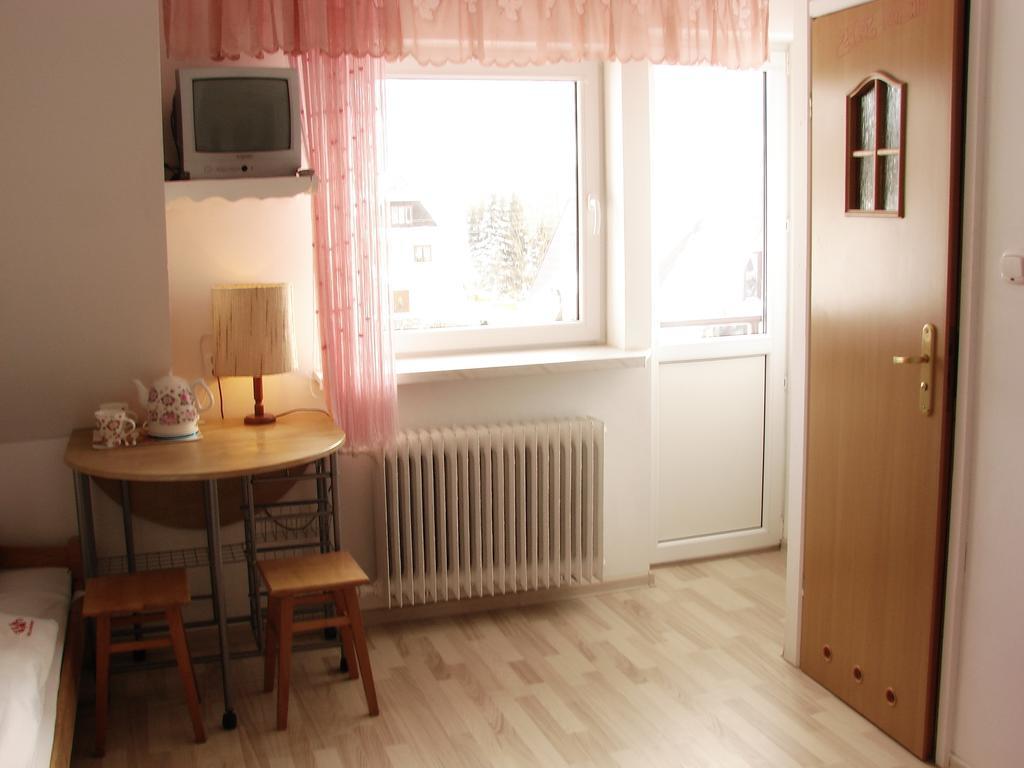 Willa Czerwone Wierchy コシチェリスコ 部屋 写真